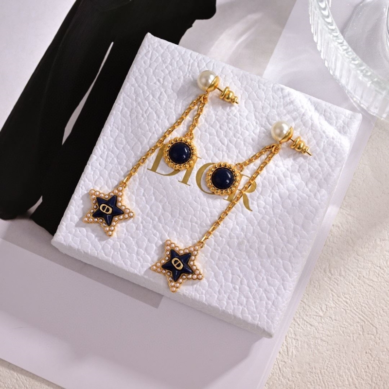 chr1st1an D10r earrings